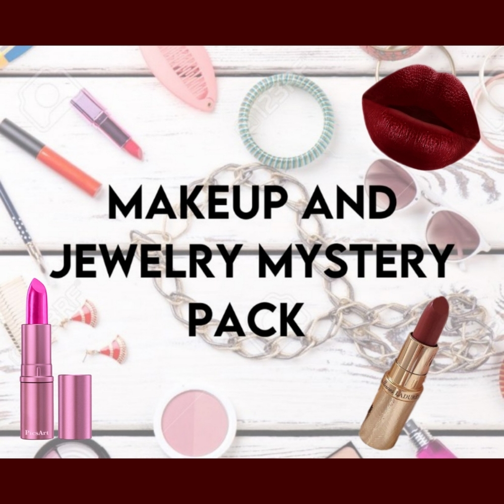 Make up and Jewelry Packs available 
25 pieces


C